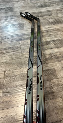 NEW! 2 PACK! 2x 77 Flex Left Hand P28 Vapor Hyp2rlite Hockey Sticks