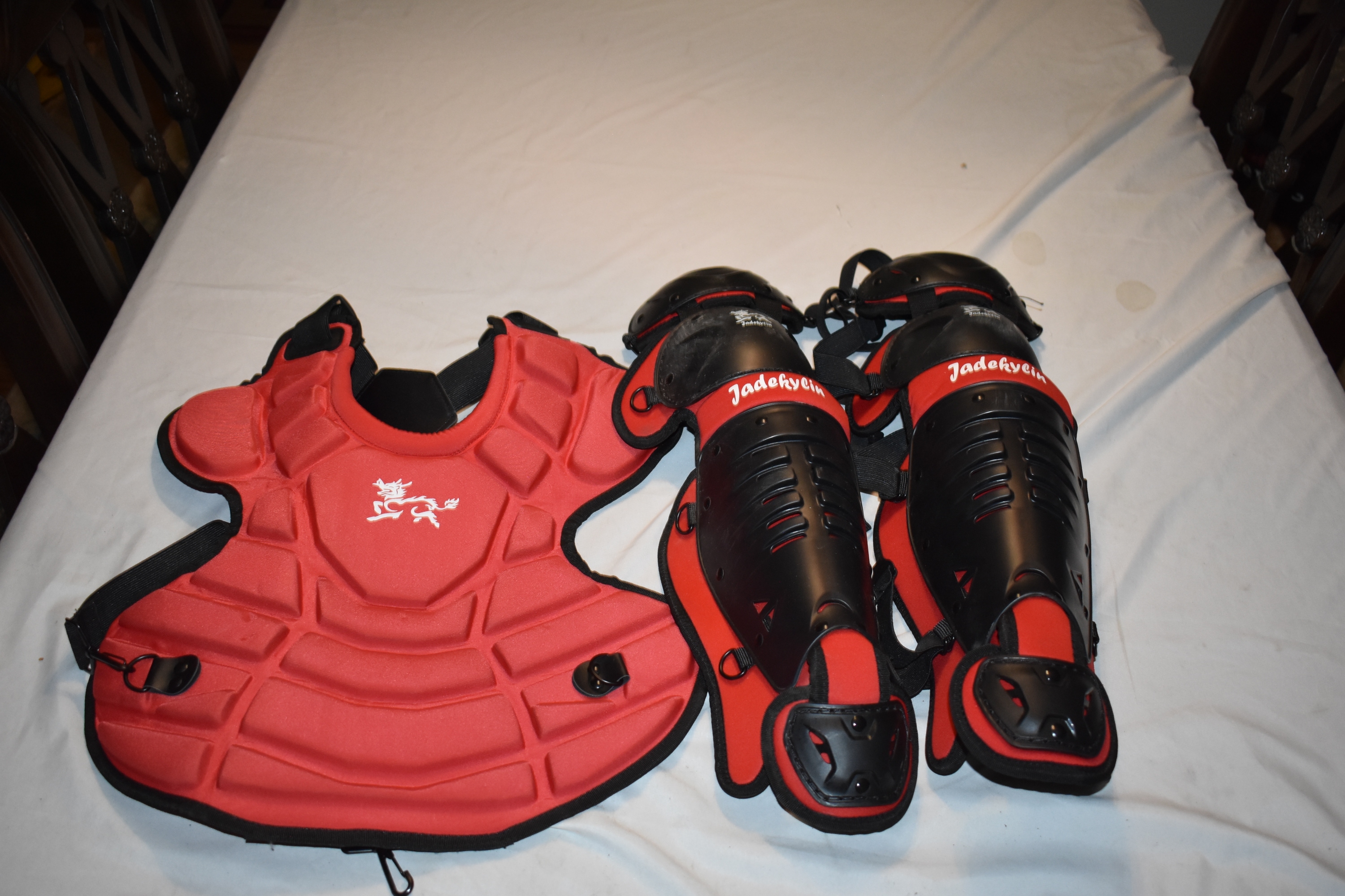 Red/Black Catcher's Set - Great Condition!