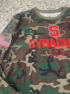 Nike Syracuse lacrosse team Camo military shooter shirt L large NEW
