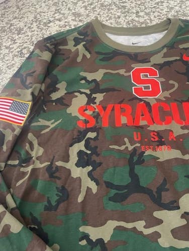 Nike Syracuse lacrosse team Camo military shooter shirt L large NEW