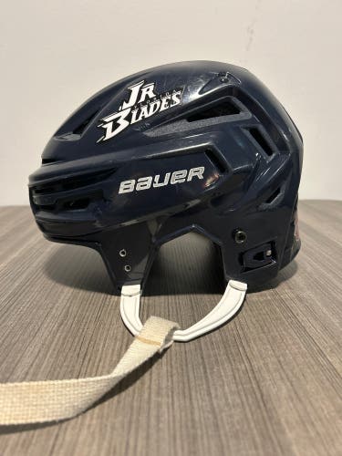 Used Medium Bauer  Re-Akt 150 Helmet