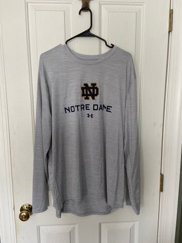 Men’s Under Armour Notre Dame Longsleeve Loose Shirt XXL