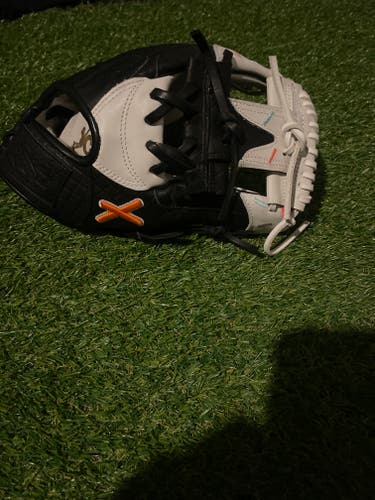 New 2023 Right Hand Throw Infield Pro series Baseball Glove 11.75"