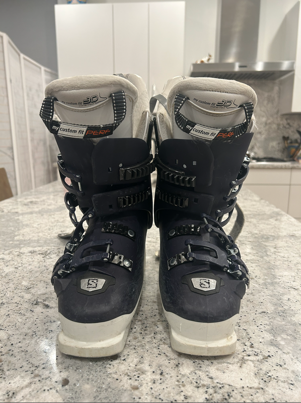 Women's Used Salomon All Mountain X-Max Ski Boots Soft Flex