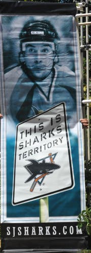 San Jose Sharks Street hung Jonathan Cheechoo Banner