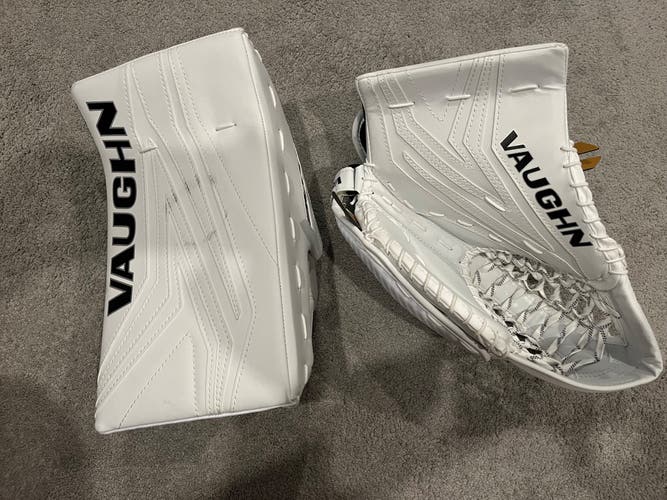 Vaughn SLR3 Junior Goalie Glove and Blocker