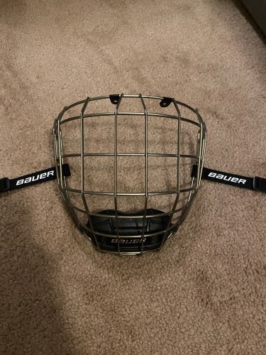 Brand New Medium Bauer Profile III Cage