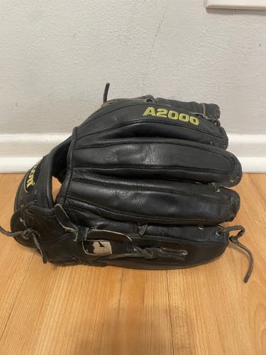 Wilson A2000 CK22 11.75 inch baseball glove
