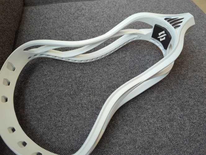 New Attack & Midfield True Unstrung Hzrdus Head