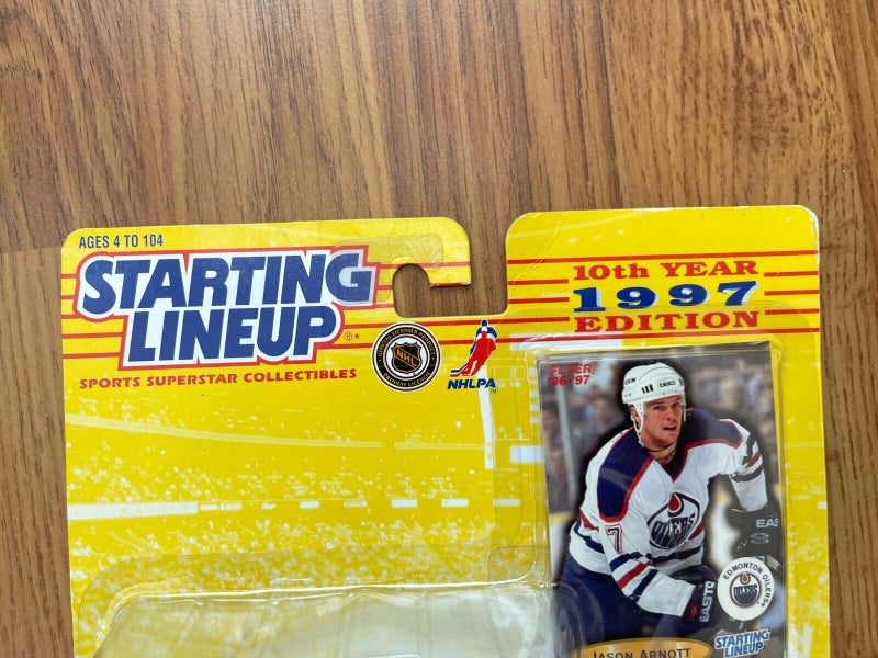 Starting Lineup Sports Super Star Collectible Figure - 1997