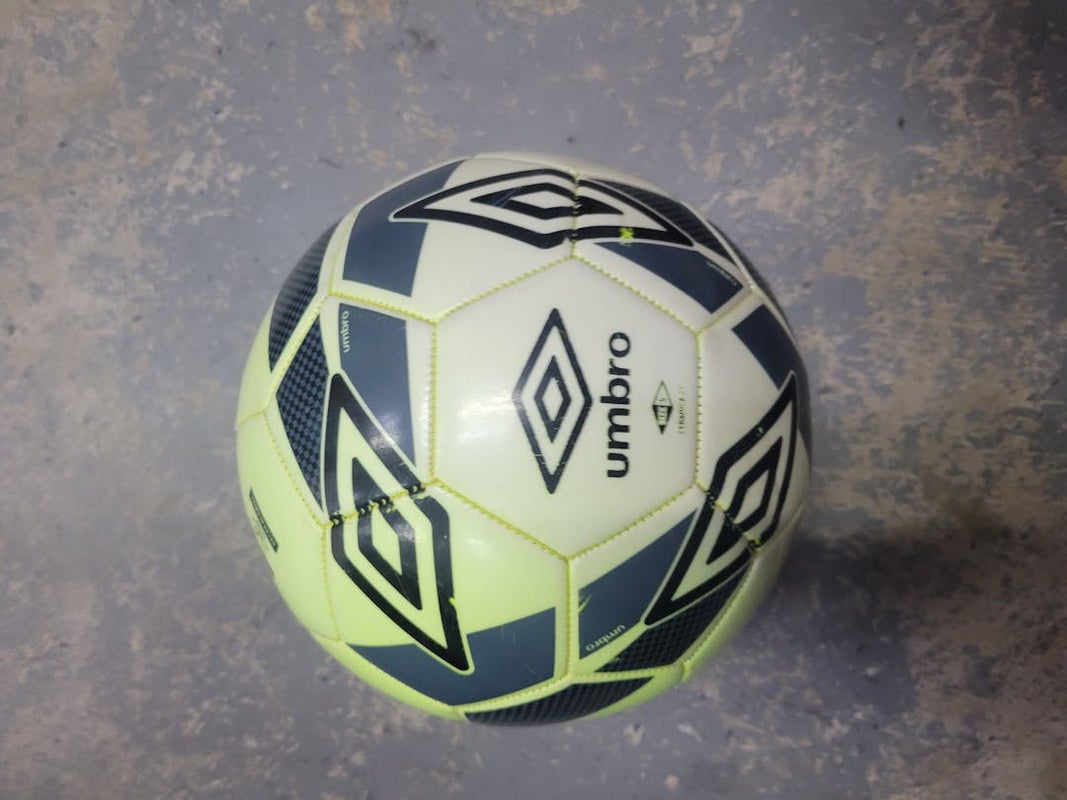 Used Umbro Ball 5 Soccer Balls