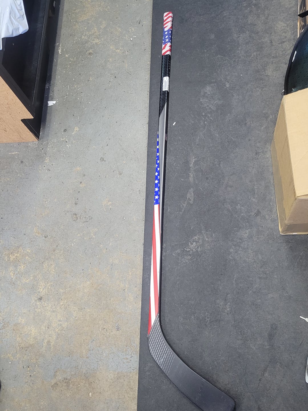 Used Easton SYNERGY 350 JR CUT 54 Flex Pattern 5 Junior One Piece Sticks  Junior One Piece Sticks