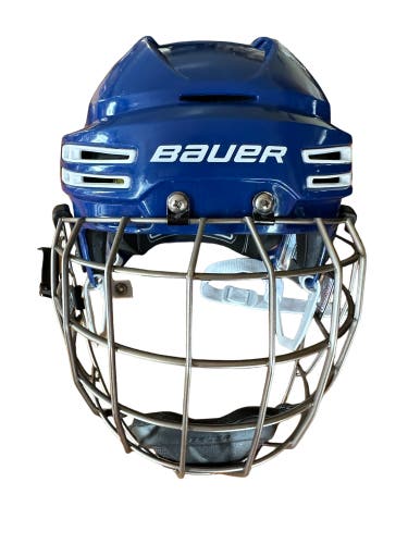 Used Medium Bauer Re-Akt 75 Helmet