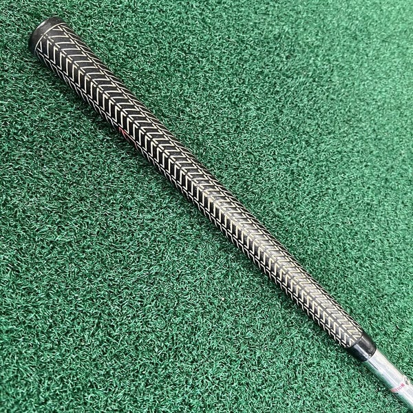 Fer MacGregor Tourney CF4000 9 MT29 – Vintage – Face Droite