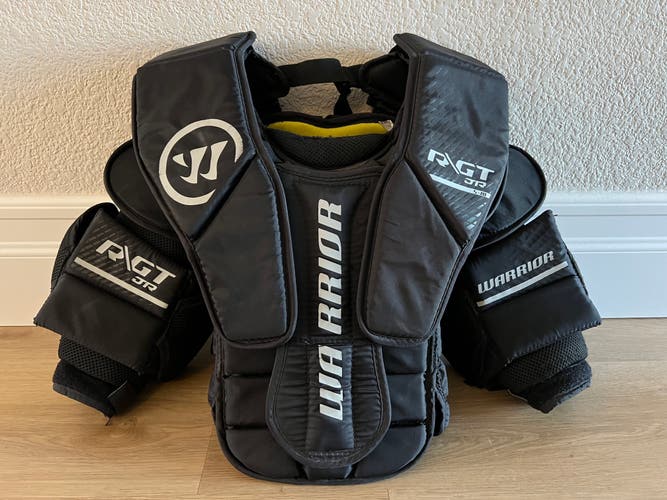 Used Small/Medium Warrior Ritual GT Goalie Chest Protector