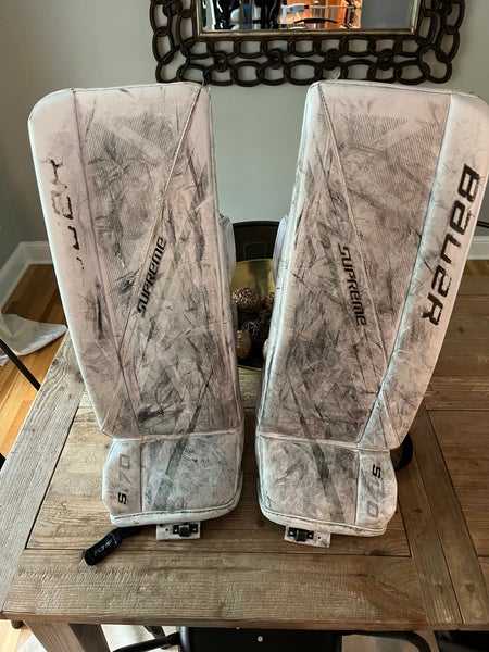 Used 26" Bauer Supreme S170 Goalie Leg Pads