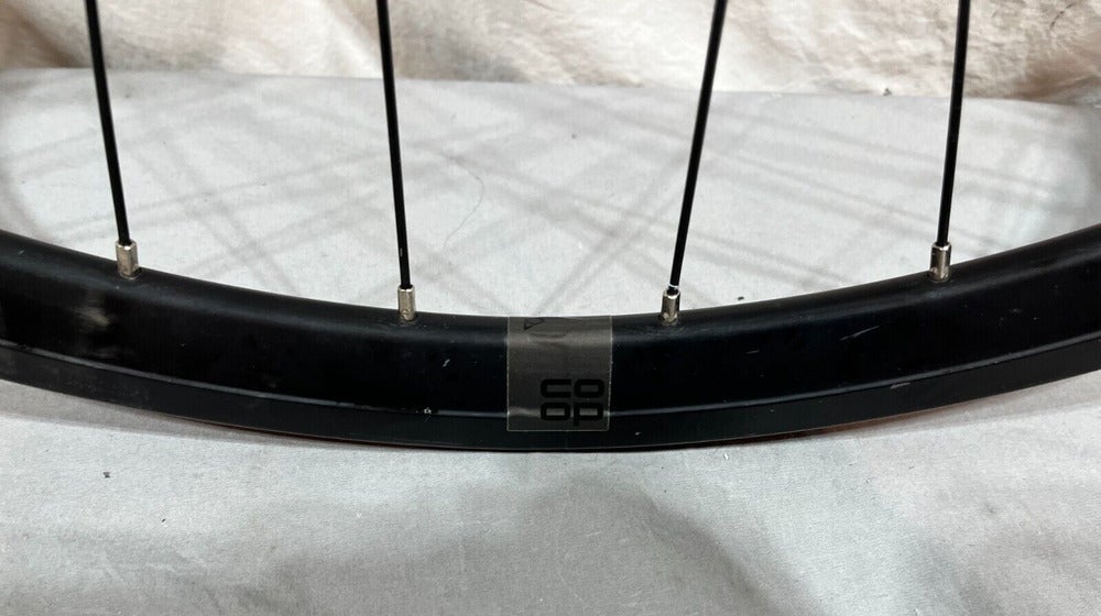 REI Co-Op 32-Spoke Black Aluminum Disc Brake 700C Rear Wheel CLEAN Fast shipping