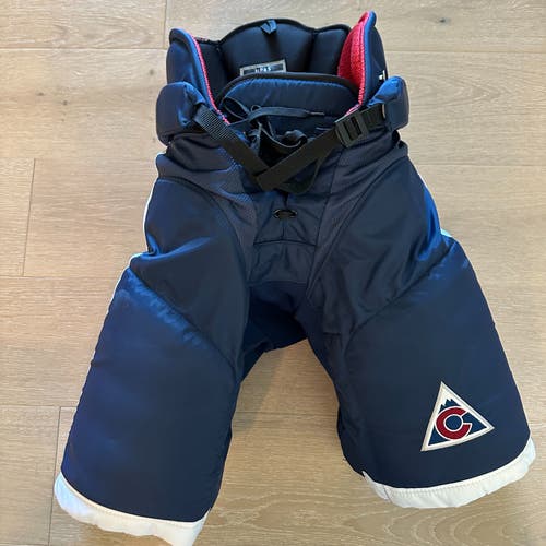 Rare Colorado Avalanche New Pro Stock CCM HP45 Adult Small #15 Dries