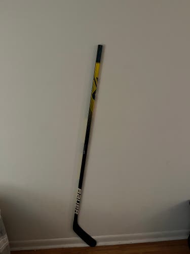 New Left Hand P92M Nexus 2N Pro Hockey Stick