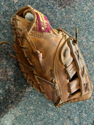 Shoeless Joe first baseman’s glove. 12 in Youth like new