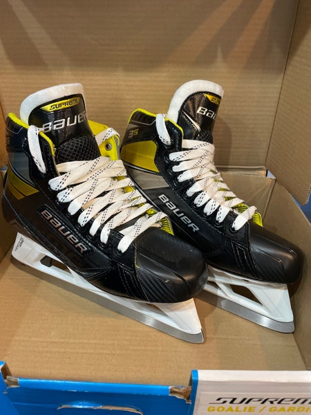 New Bauer Regular Width  Size 8 Supreme 3s Hockey Goalie Skates