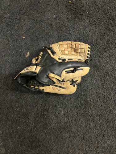 Used Right Hand Throw 11" Baseball Glove