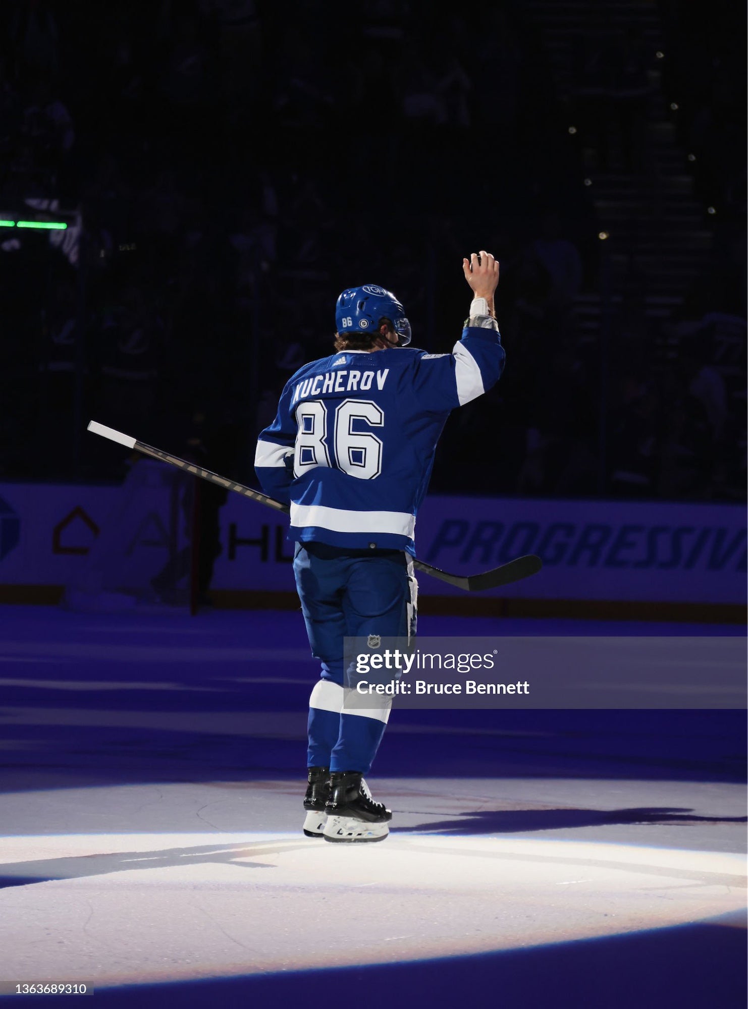 Nikita Kucherov 13'14 ROOKIE Blue Tampa Bay Lightning PHOTOMATCHED