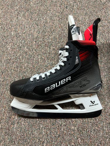 New Bauer Vapor X5 Pro Hockey Skates - Size 9.5 Fit 2 - Fly TI