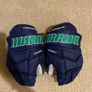 Used Warrior 13" Covert QRE Gloves