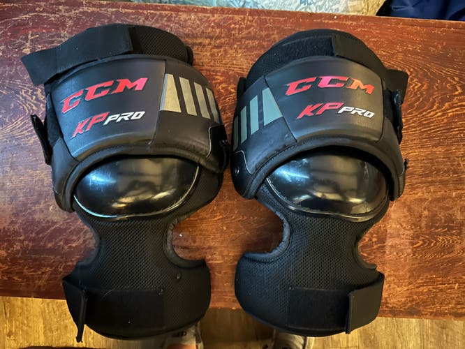 Used CCM KP pro knee Guards