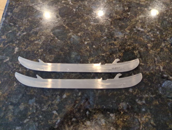 Used Bauer 246 mm