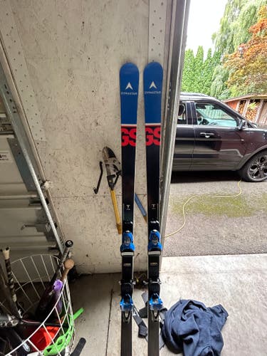 Used 2022 Women’s FIS Race Ski With Special Edition Bindings Max Din 15 Skis
