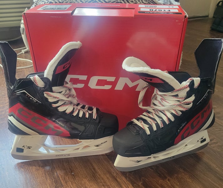Senior Used Like New CCM JetSpeed FT670 Hockey Skates Regular Width Size 8.5
