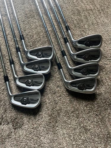 TaylorMade 2011 Tour Preferred MC Iron Set 3-PW