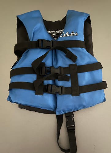 Cabela’s Child life jacket 30-50lbs 4 buckles boating swim boat swimming Kids