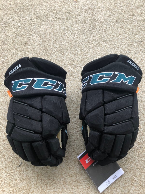 New CCM HGPJSPP Gloves 14" Pro Stock