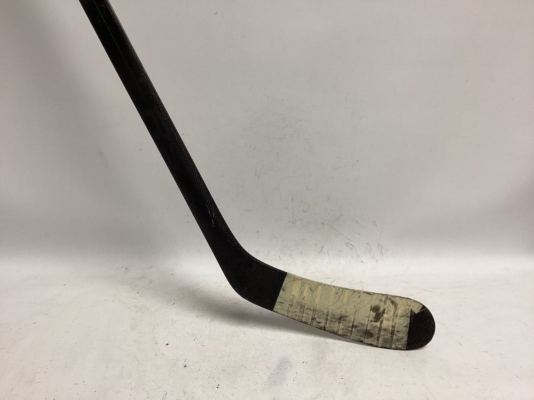 Used Easton Titanium 61 Flex Pattern 61 Senior One Piece Sticks