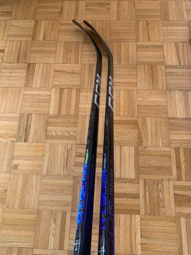 2 Pack New Righty P28 RibCor Trigger 7 Pro Hockey Stick