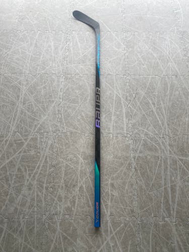 Senior Left Hand P28  Nexus Sync Hockey Stick