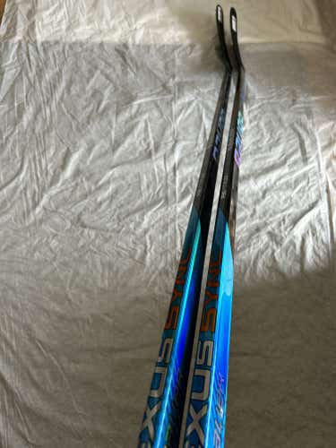 Bundle 2 X Bauer NEXUS SYNC Hockey Stick | 77 Flex P88 Curve | Senior Left Hand