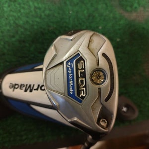 Taylormade SLDR 17 Degree 2 Hybrid 2H Regular Flex w Headcover