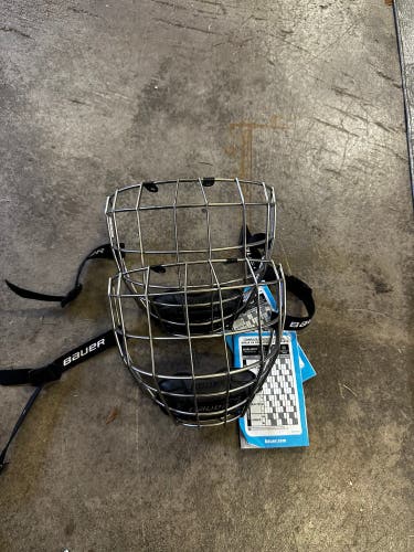 2 New Small Bauer Full Cage Profile III Facemasks