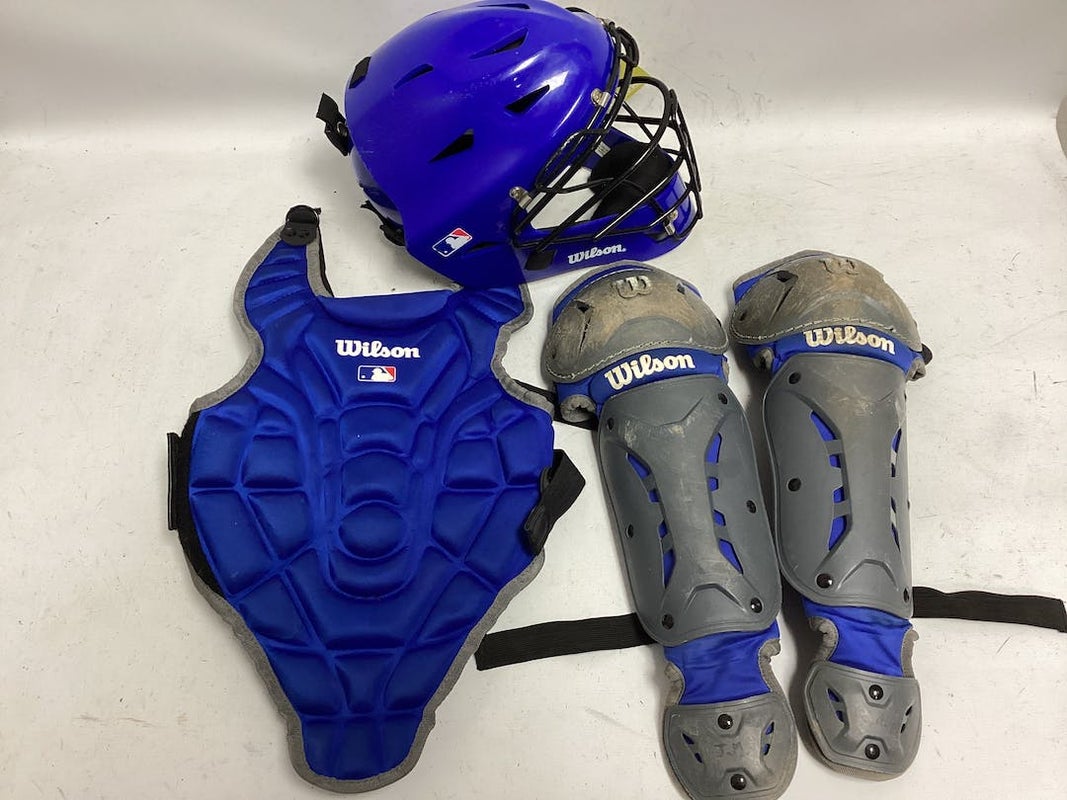 Team Issued New York Mets Catcher Gear - Blue and Orange Wilson Model -  Includes Mask, Shinguards, Chest Protector, Helmet and Bag - 2017 Season