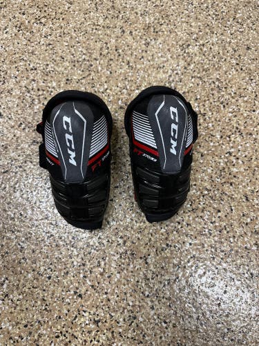 Used Only Once- Junior CCM Jetspeed FT370 LE Elbow Pads, size small