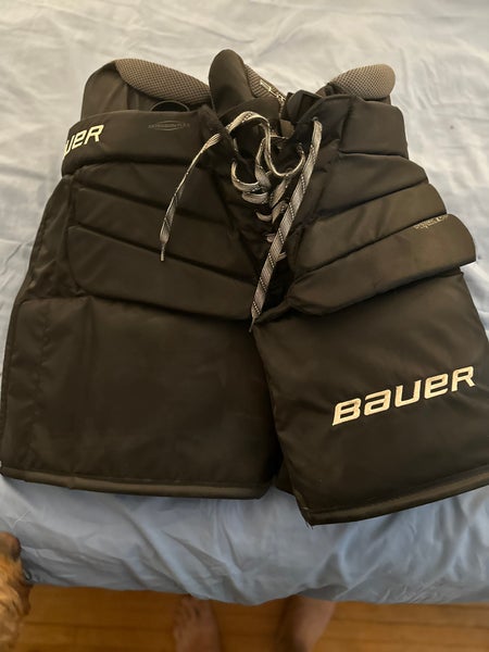 Medium Bauer Elite Hockey Goalie Pants