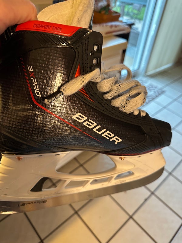 Used Bauer Extra Wide Width   Size 6.5 Vapor 3X Pro Hockey Skates