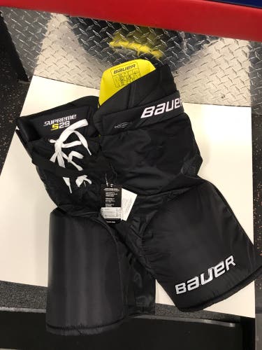 Senior Large Bauer  Supreme S29 Hockey Pants
