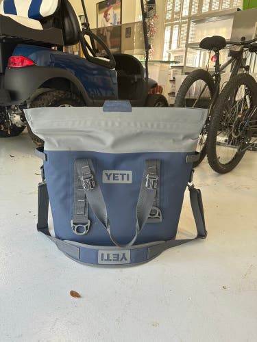 YETI - M30 2.0 Soft Sided Cooler - Like New!