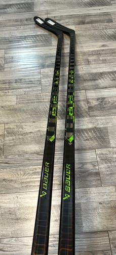 NEW! 2 PACK- 2x 70 Flex Left Hand P28 Ag5nt Hockey Sticks