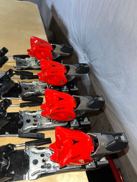 Atomic (Marker) Icon 30 Downhill Binding | SidelineSwap | Buy and